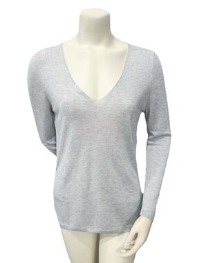 Mango Suit Gray V-Neck Lightweight Knit Sweater Size M